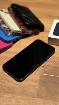 Apple iPhone 13 128 GB Midnight - 6