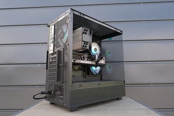 Herný PC, Ryzen 5 9600X, RX 7600XT 16GB, 32GB RAM, SSD, 24m - 6