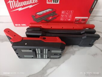 Milwaukee pracovné LED svetlo - 6