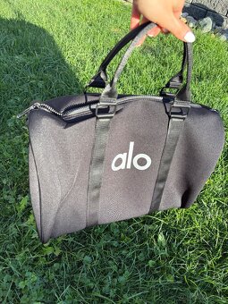 Alo yoga taska - 6