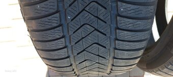 275/40 r18 zimne - 6