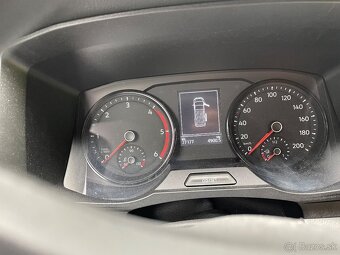 Predám Volkswagen Crafter stav ako nový - 6