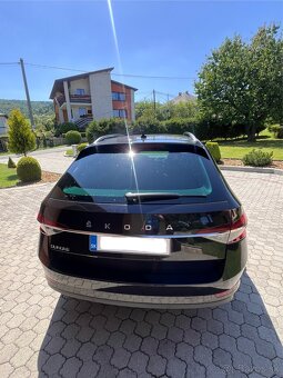 Škoda Superb combi 2.0 TDI DSG - 6