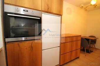 PRENÁJOM 1 izb BYT 50 m3 B.Björnsona Prievidza - 6