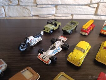 Playart a Yatming modely - osobní nákladní auta - Hong Kong. - 6