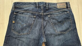 Pánske,kvalitné džínsy DIESEL - veľkosť 36/32 - 6