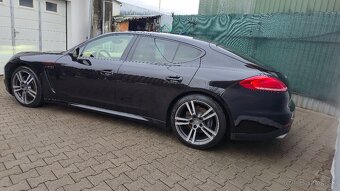 Porsche Panamera diesel 184 kW - 6