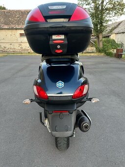 Piaggio MP3 300 LT - 6