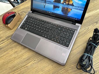 Lenovo/Notebook/i5/4GB RAM/500GB SSHD 2x Grafika 2GB - 6