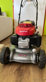 Kosačka HONDA IZY - 6