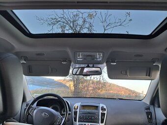 Predám Kia Ceed SW 1.6 CRDI kombi - 6