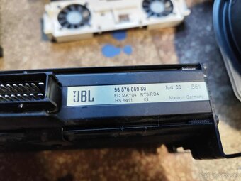 Citroen C4 JBL audio - 6