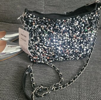 Strieborne lodicky + flitrovana kabelka - 6