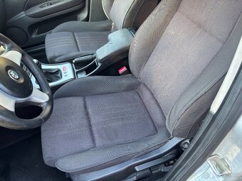 Predám alfa romeo 159 1.9jtd 110kw - 6