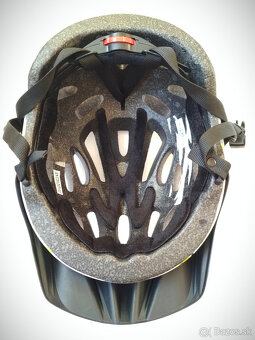 Truly Freedom Helmet - dospelácka cyklo PRILBA - 6