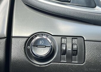 Opel Mokka 1.6CDTi 4x4 COSMO TEMPOMAT nafta manuál 100 kw - 6
