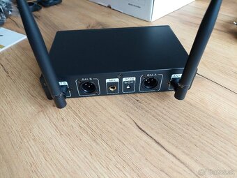Bezdrôtový mikrofónny systém UHF TONOR TW820 - 6