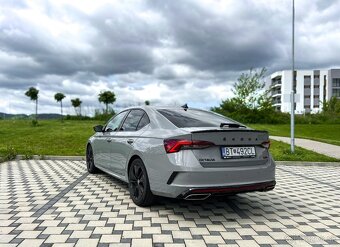 Škoda Octavia 2.0 TDI RS 4x4 DSG,CANTON,v záruke,86680km . - 6