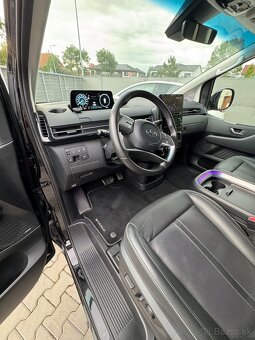 Hyundai Staria Koupeno v Čr 4x4 Tažné DPH 2023 - 6