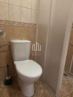 Prenájom obchodno/kancelárskeho priestoru s parkovaním v cen - 6