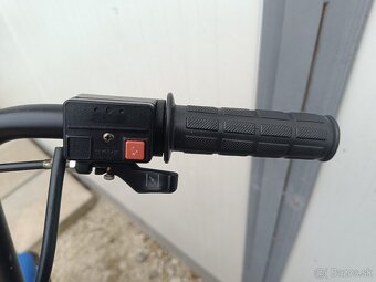 MANET KORADO - 216 - uloženka - 6