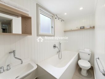 Rodinný dom na rekonštrukciu s pozemkom 10,97 árov v obci Dr - 6