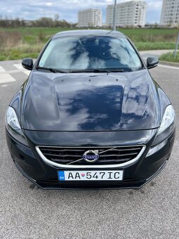 Volvo v40 d3 nafta automat - 6