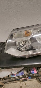 Volkswagen T5.1 facelift OEM Halogénové svetlá - 6