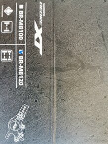 Shimano XT BR-M8120 brzdový strmeň, 4 piest Keramika
- 6