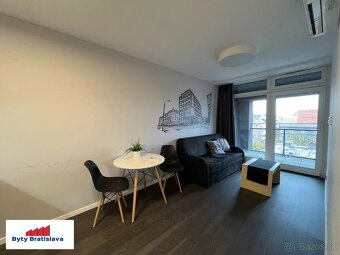 Byty Bratislava predá 2 izb. byt na ul. Žilinská, BA I. - 6
