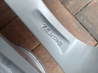 Hliníkové disky Honda R17, 5x114,3 - 6