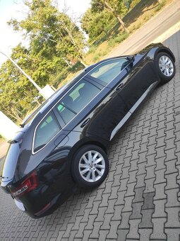 Škoda Superb Combi 2.0 TDi Facelift - 6
