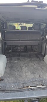 Predam Renault trafic II 2.5 - 6