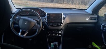 Peugeot 208 - 27000km - 6