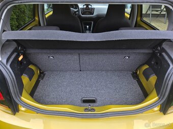 EV VW e-up, plná výbava, batéria 36.8 kWh, výkon 61kW - 6