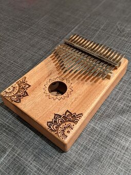 Kalimba 17 tónová - 6