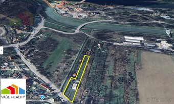 PREDAJ stavebný pozemok 2700 m2 pri kúpeľnom ostrove Banka - - 6
