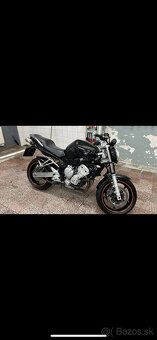 Yamaha fz600 - 6