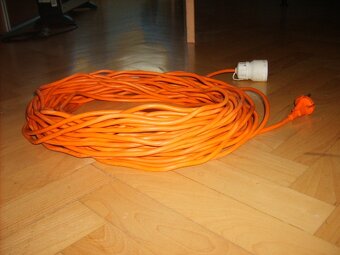 Predlzovaci kabel. - 6