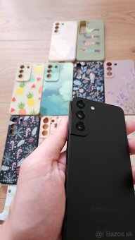 Samsung Galaxy S22 - 6