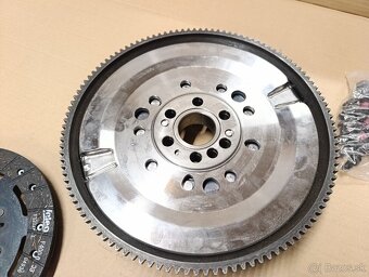 Spojková sada dmf hec valeo bmw E39,E36,E46,Z3 - 6