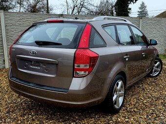 Kia Ceed SW • 1.4i • Facelift 2011 • 59 tisíc KM • Nová STK - 6