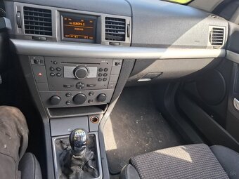 Predam opel Signum 2.7 V 6 cdti 130 kw - 6