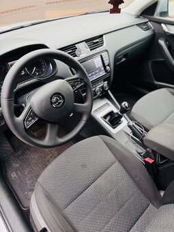 Škoda Octavia Combi 1.6 Tdi - 6