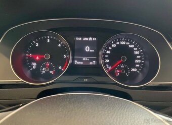 VW Passat B8 2.0 TDi dsg Škoda Octavia Superb Golf - 6