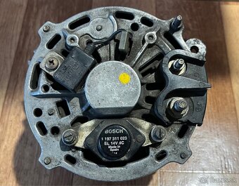 Alternátor BMW E30 14V 90A - 6