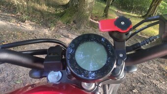 Yamaha XSR700 - 6
