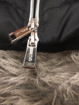 Bunda Guess veľ.S - 6