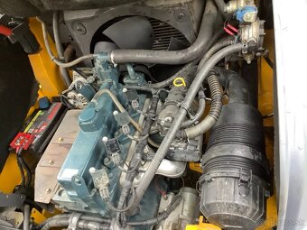 Jungheinrich TFG425 – 2,5t LPG, Duplex 4m, side-shift, 6900h - 6