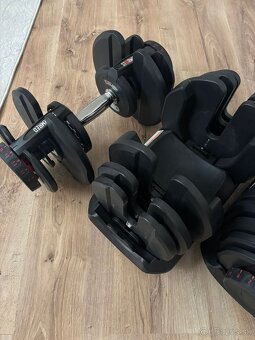 Predám nastaviteľné činky Stormred – 2 ks (5–40 kg) - 6